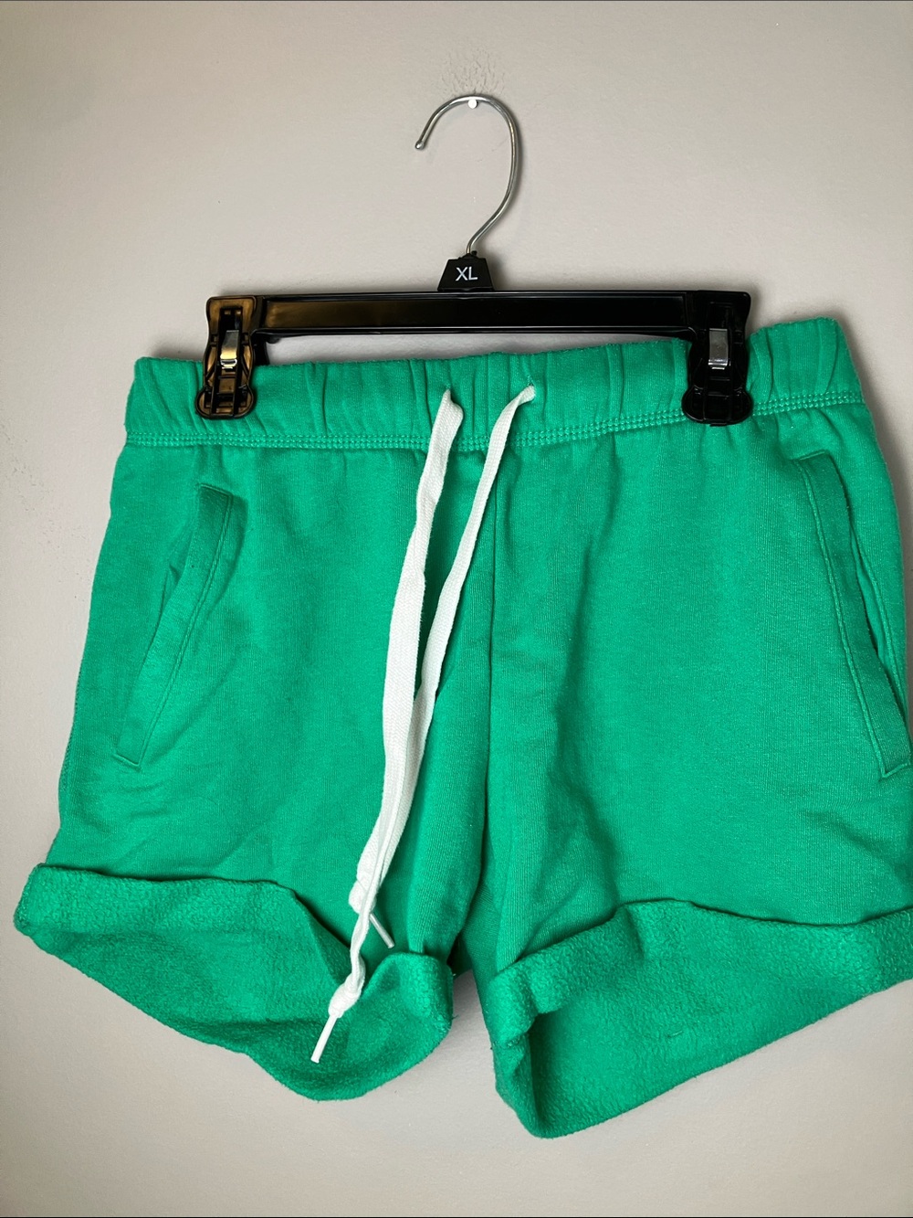 PINK Victoria’s Secret Green Drawstring Lounge‎ Shorts Size Small